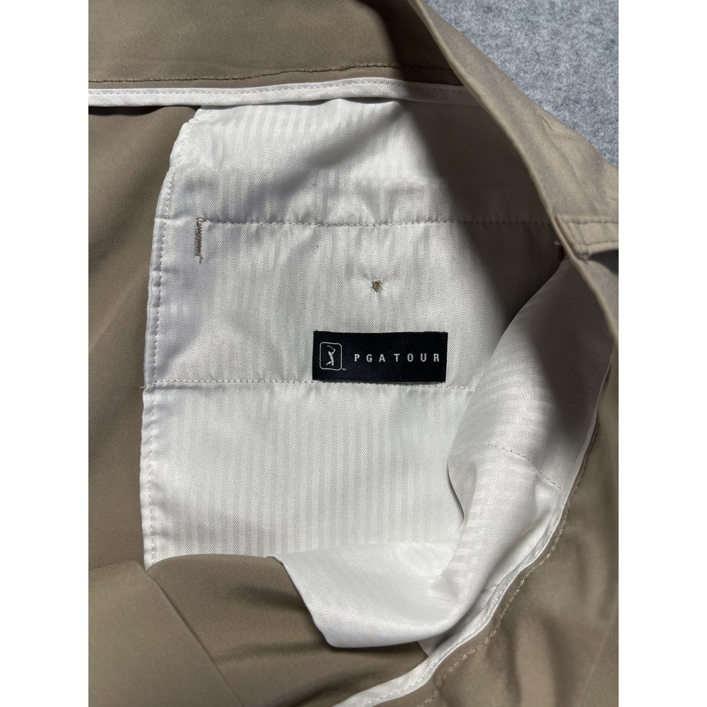 PGA Tour Men's Golf Shorts Size 38 Flat Front Polyester Beige - Picture 5 of 6